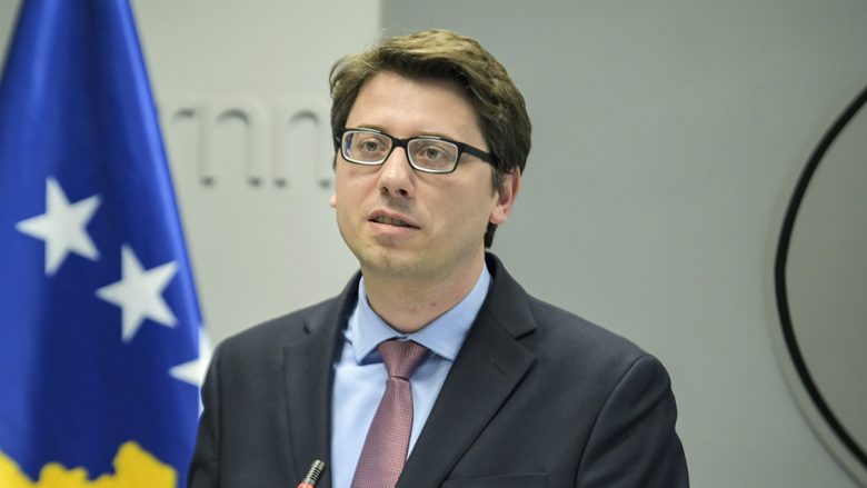 Lajm i mirë për lehonat: Sot u bë pagesa me rritje – 325.9 euro në muaj