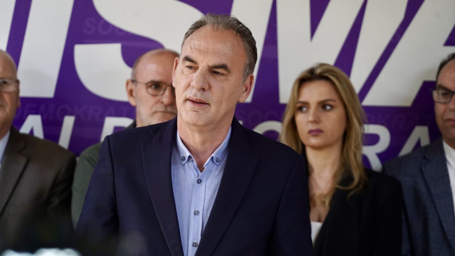 Limaj i hapur për LDK-në, me lavde për Abdixhikun: Ka kapacitet t’i ofrojë vendit alternativë të re