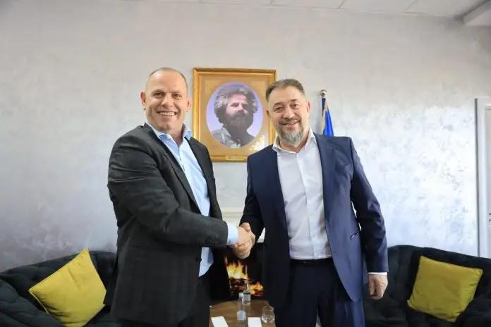 Lladrovci: Sami Lushtaku nuk pyetet më në PDK