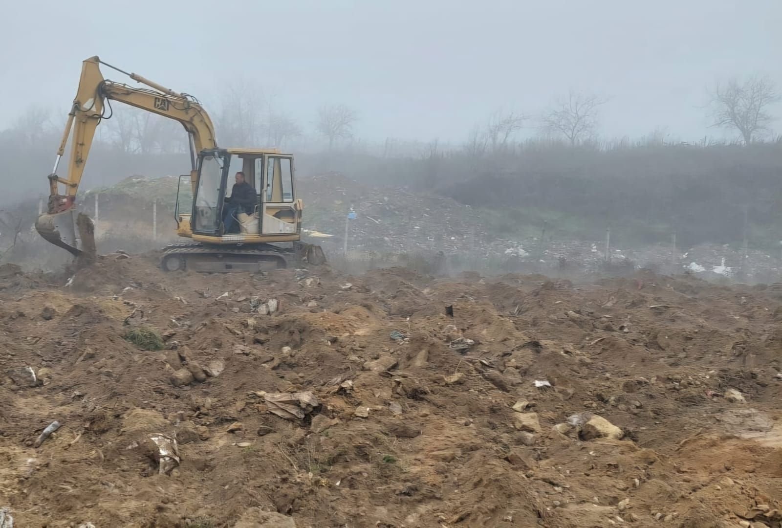Vazhdojnë gërmimet, gjenden mbetje mortore të një tjetër personi
