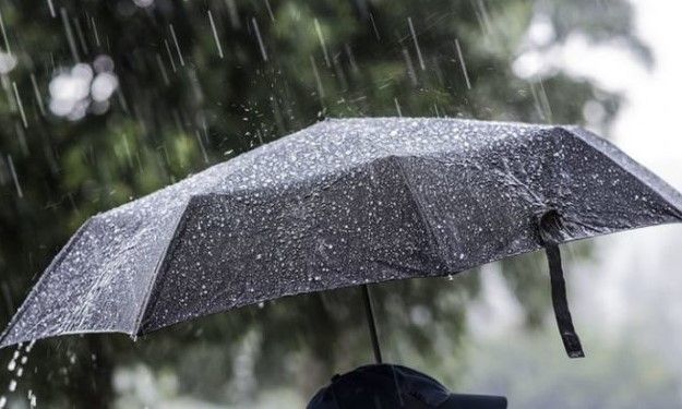 Mot me shi në Shqipëri, hera-herë edhe shtrëngata