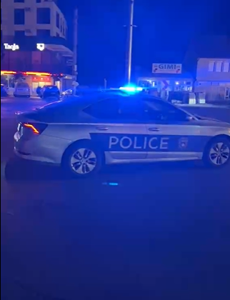 Ekskluzive: Ky është i dyshuari që i sulmoi zyrtarët policorë